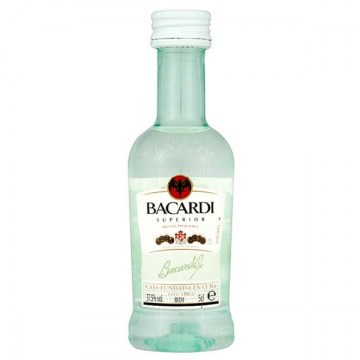 Bacardi-Rum-5cl
